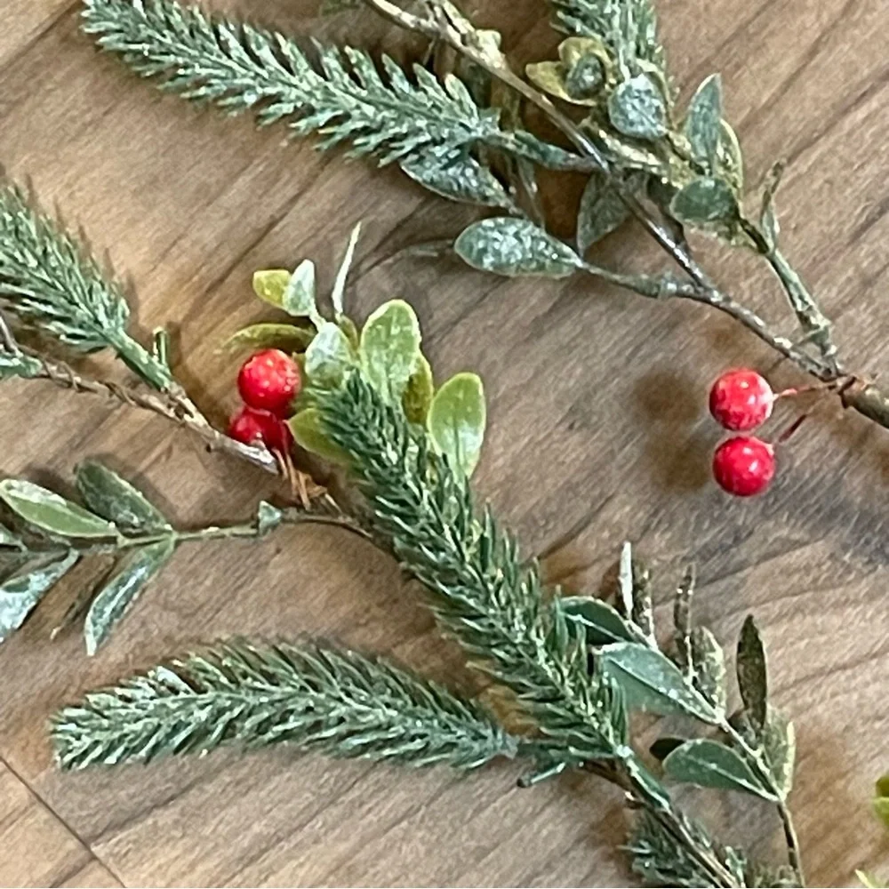 Festive Faux Greenery Garland with Red Berries NWT